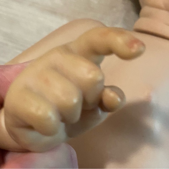 Realistic baby doll - Picture 7 of 14